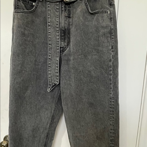 Dee GRLFRND Jeans - Picture 5 of 9